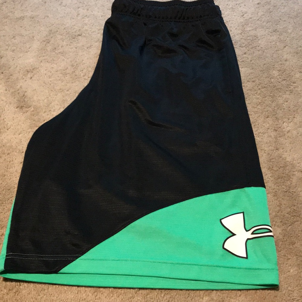 NWOT 🤩Under Armour Shorts